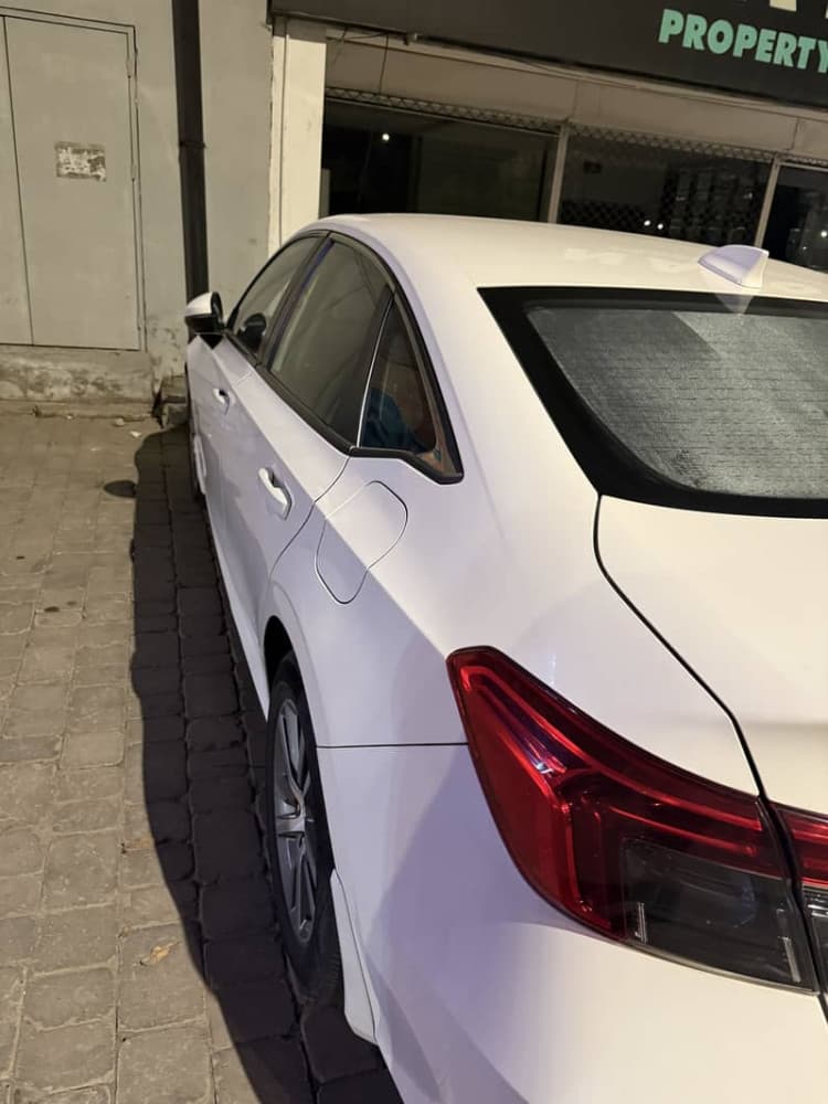 Gallery main