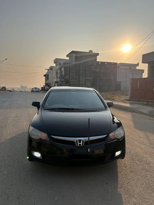 Gallery main