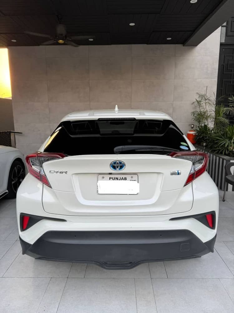 Gallery main