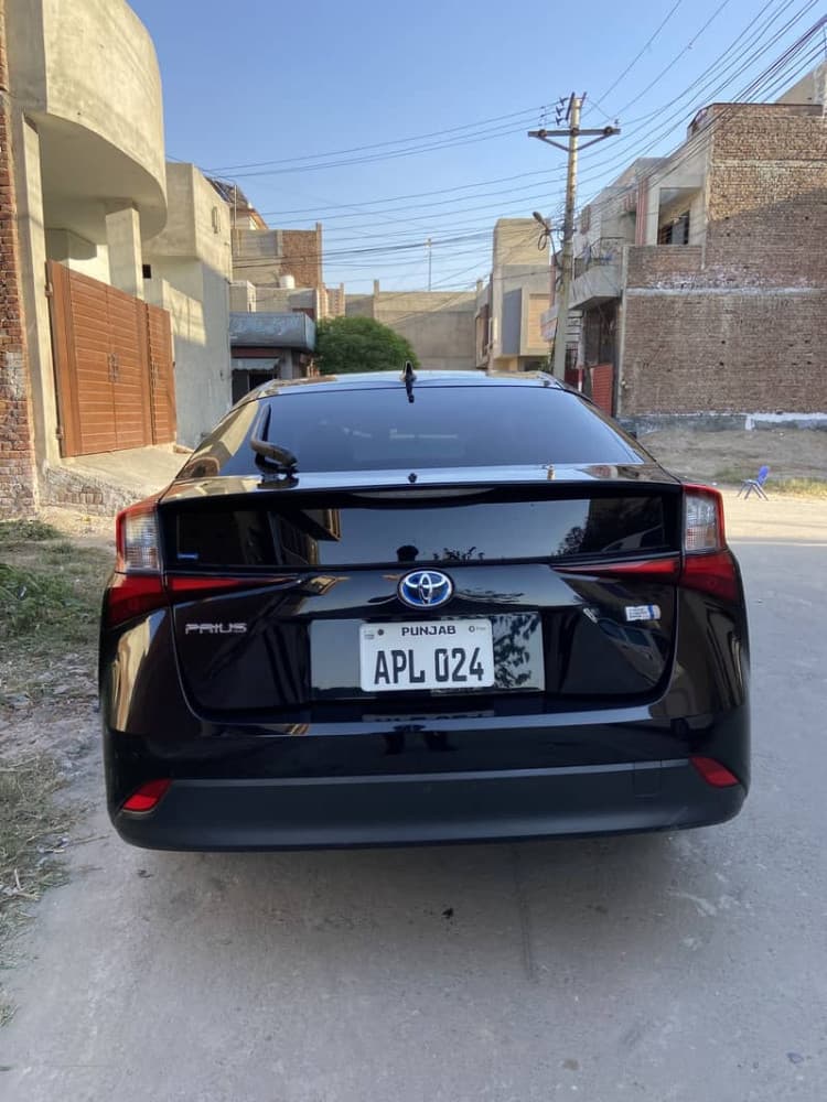 Car main