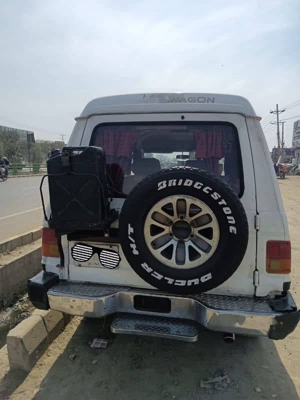 Car main