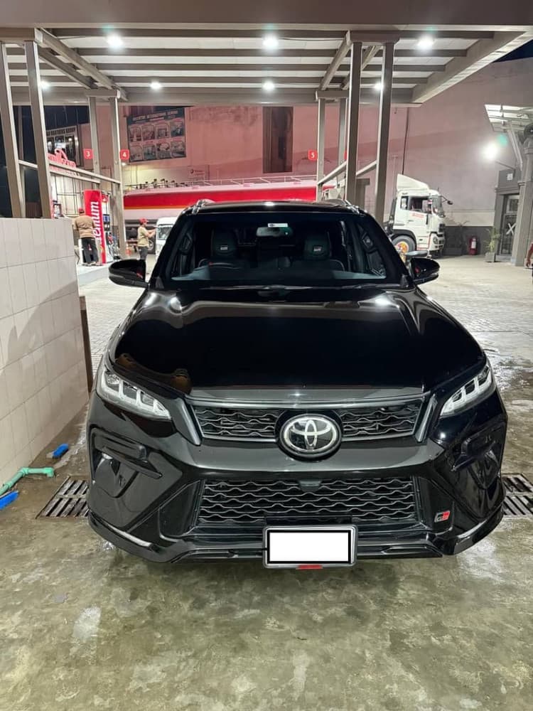 Car main