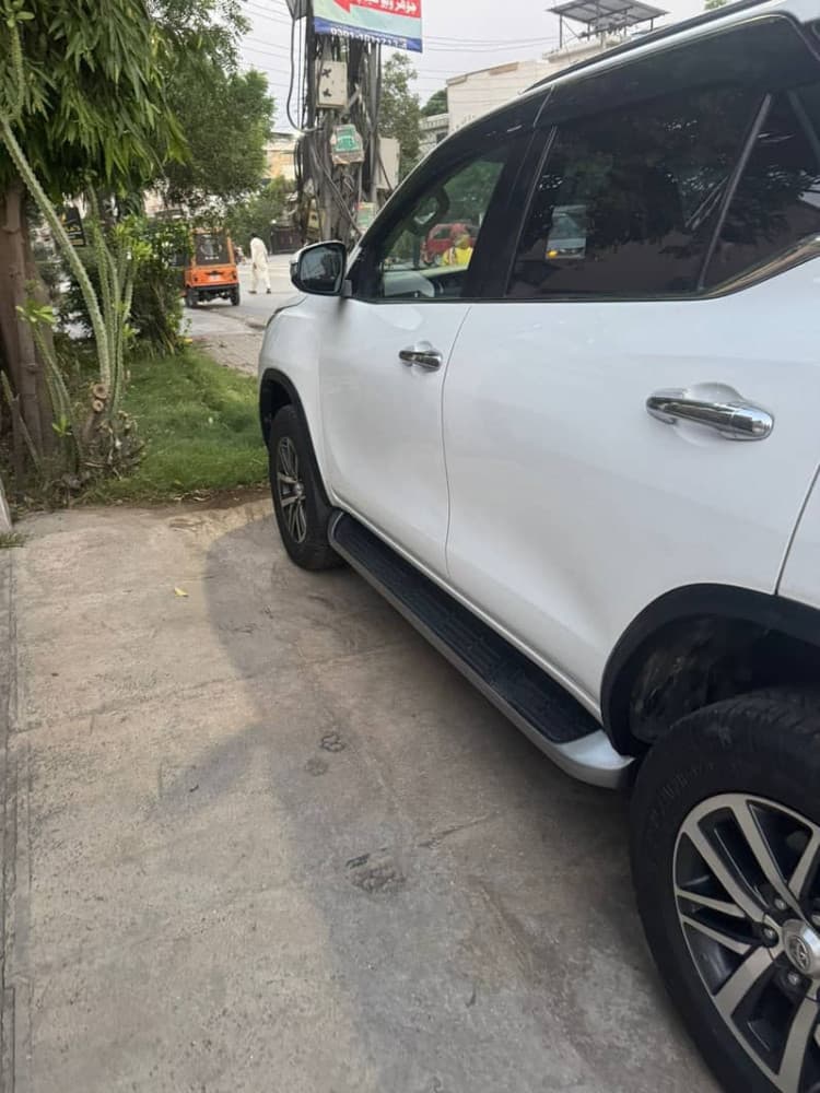 Car main