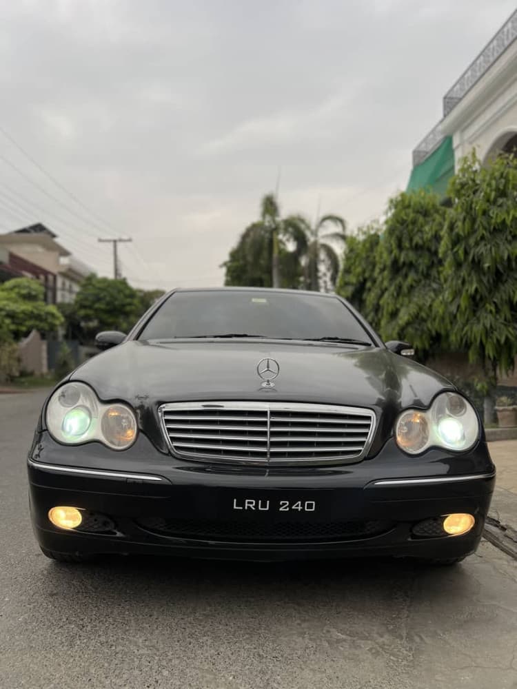 Car main