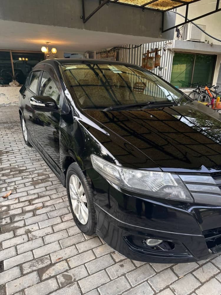 Car main