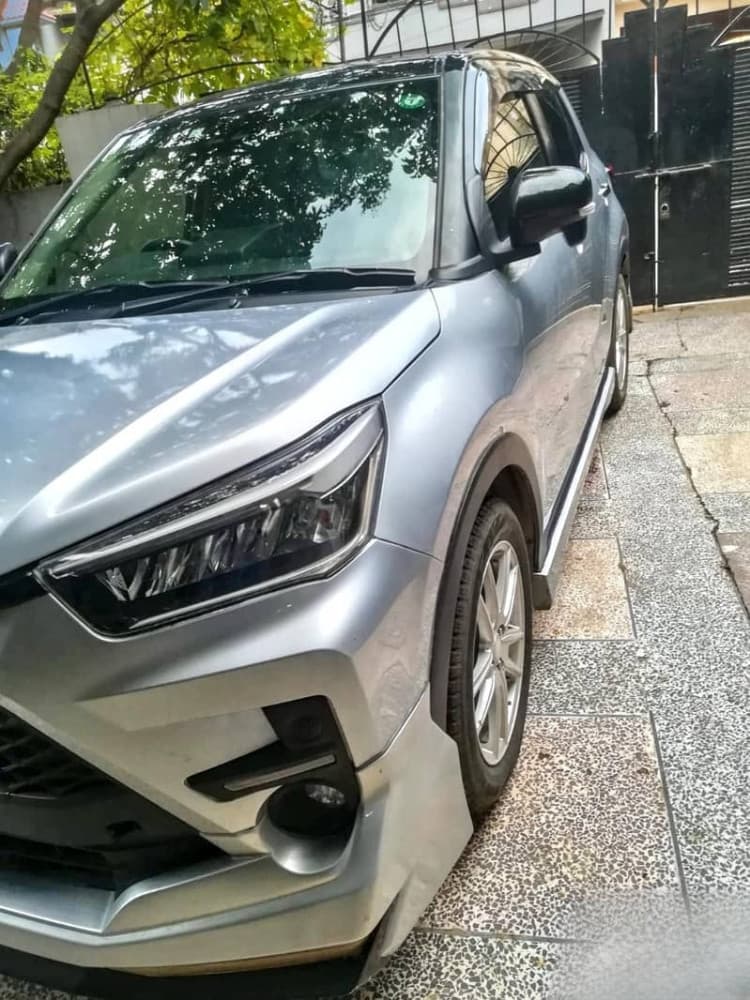 Car main