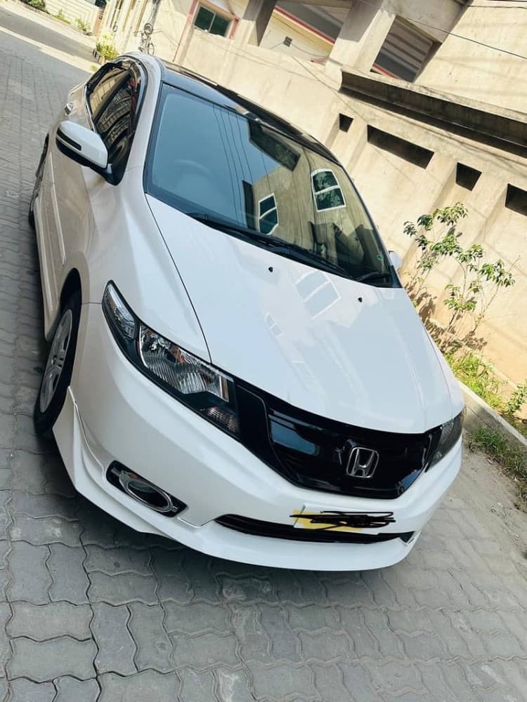 Gallery main