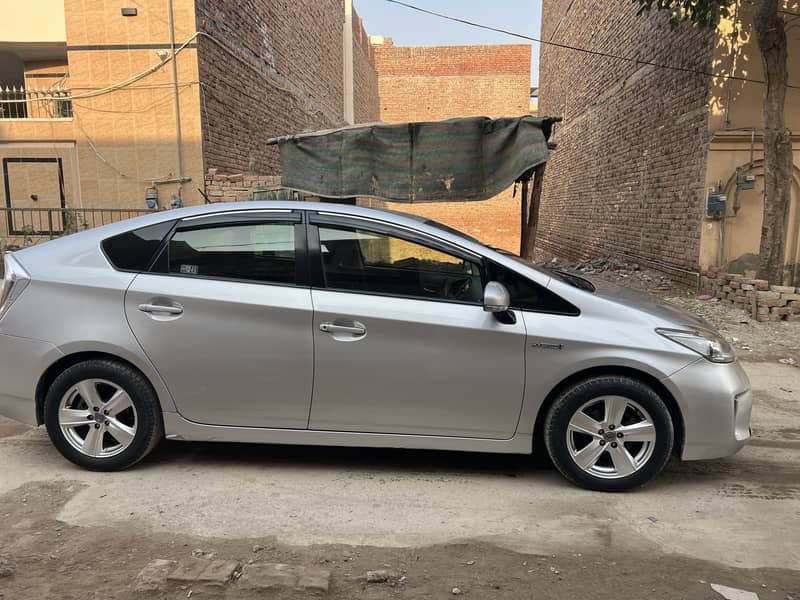 Car main