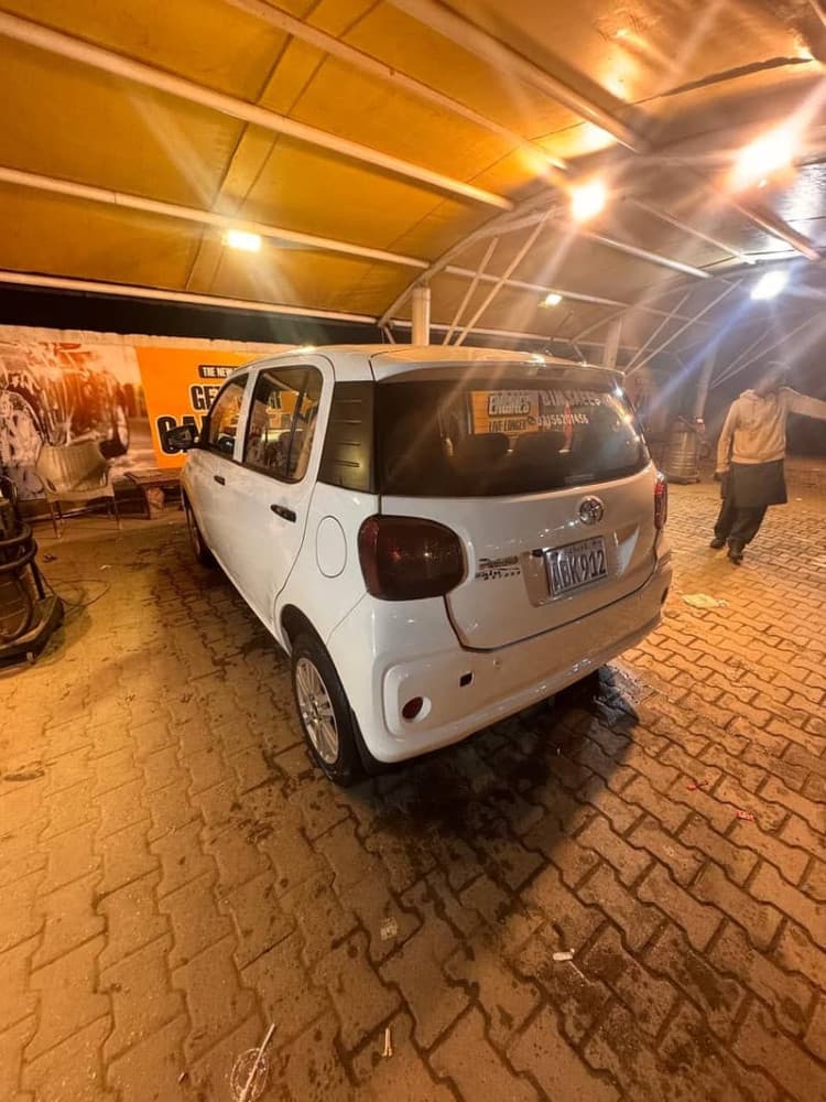 Car main