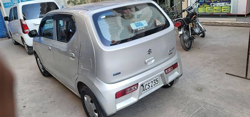 Gallery main