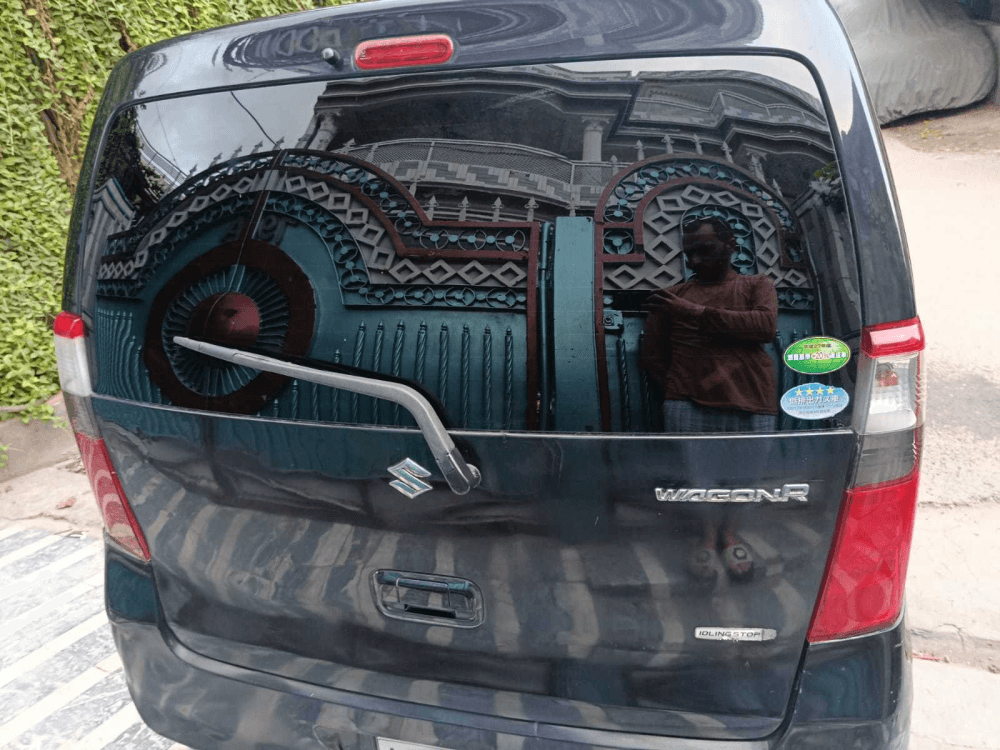 Car main