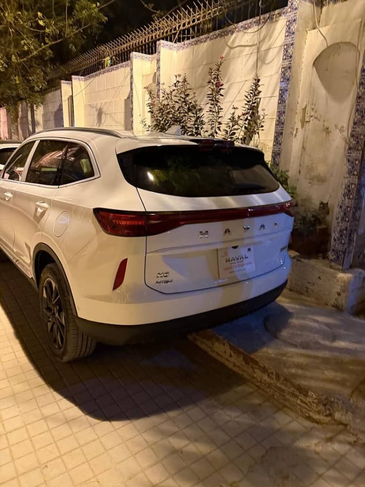 Car main