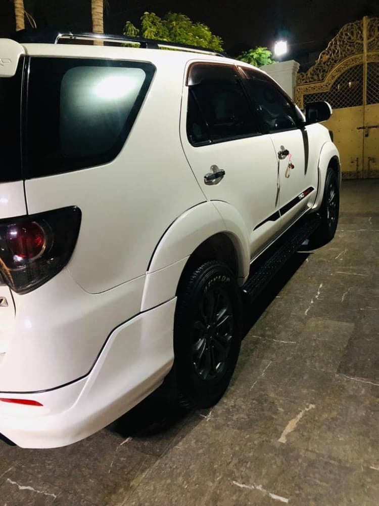 Car main