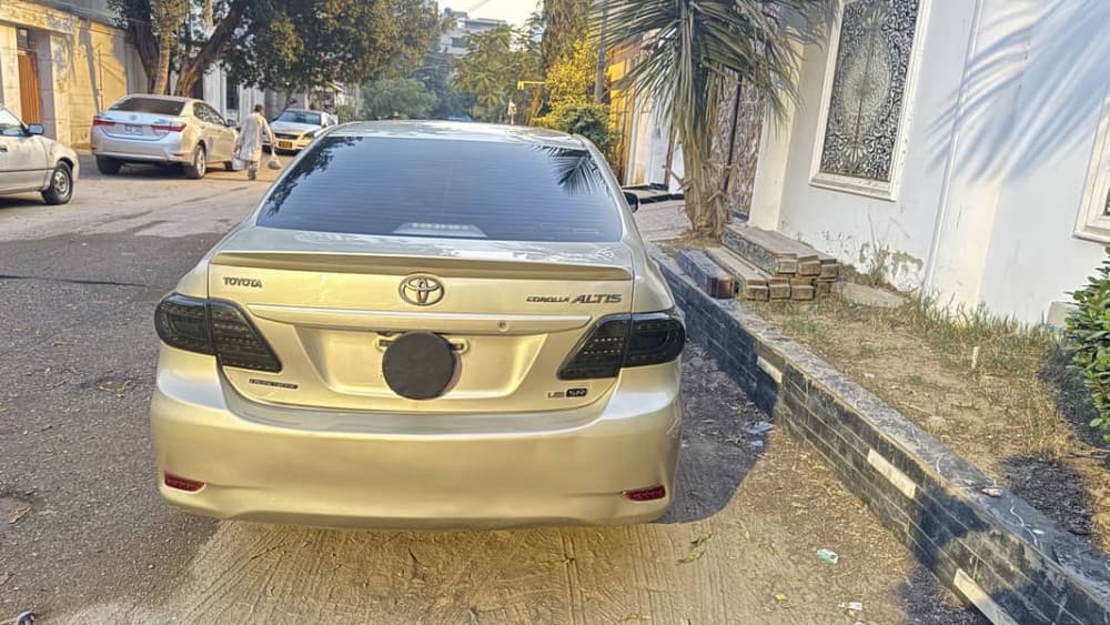 Car main