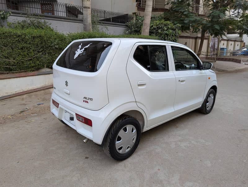 Gallery main