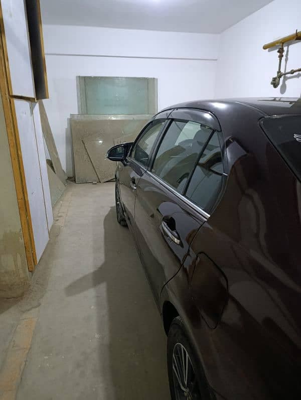 Gallery main
