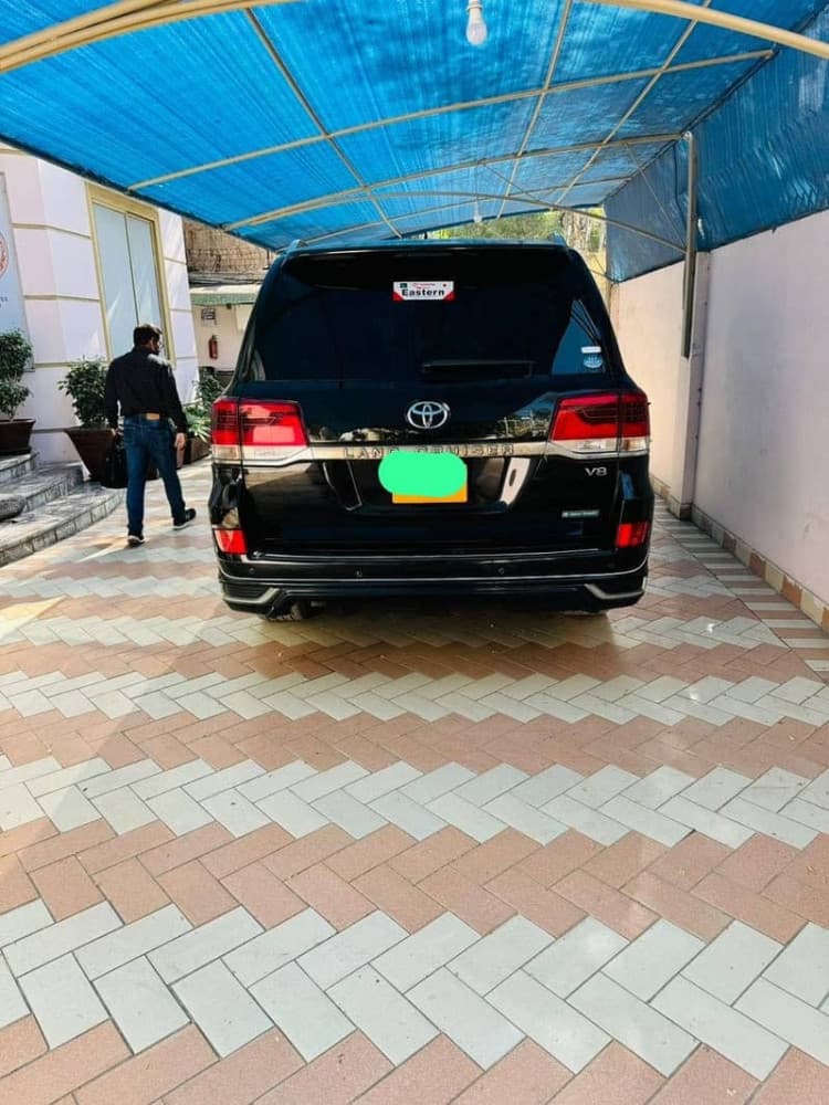 Car main
