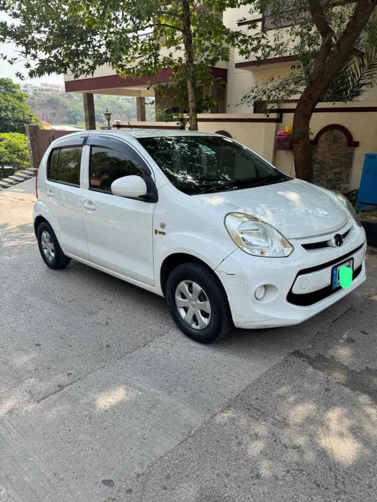 Gallery main