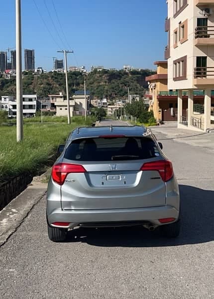 Car main