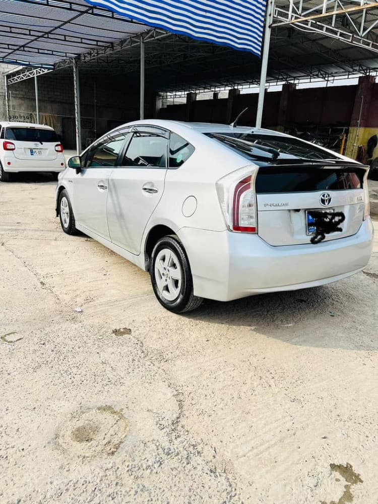 Car main