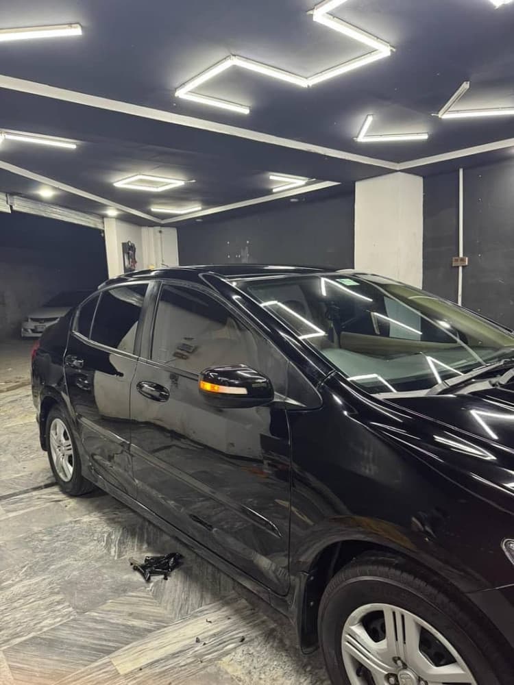 Car main