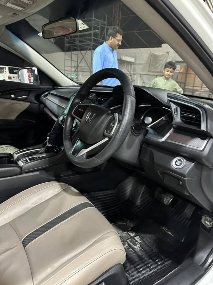 Car main