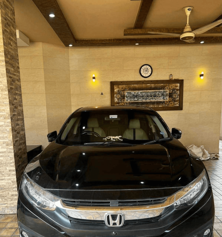 Car main