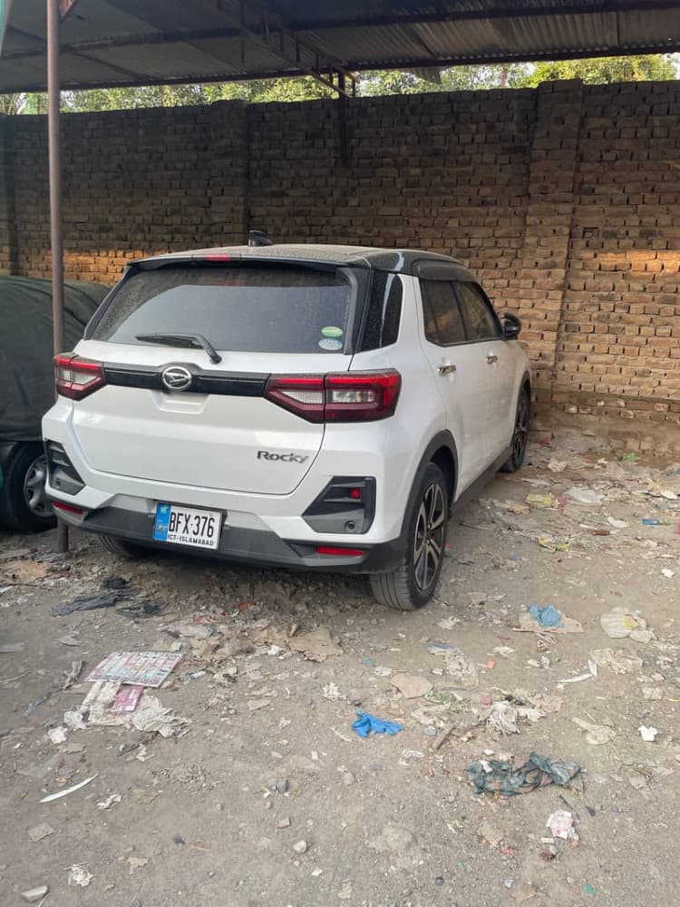 Car main