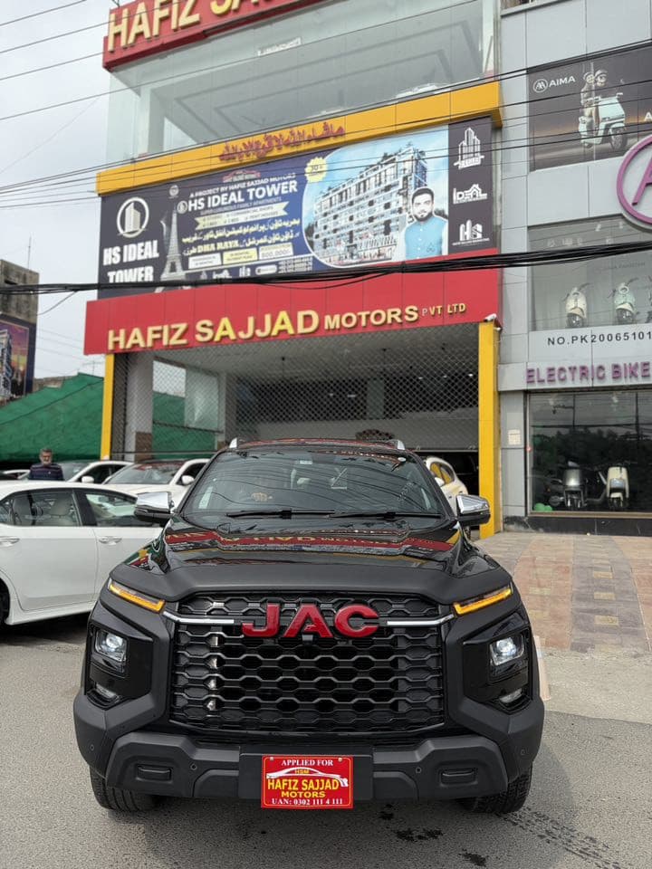 JAC T9 for sale in Lahore