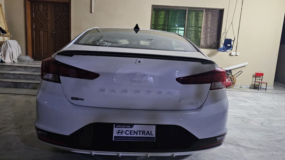 Hyundai Elantra Hybrid for sale in Lahore