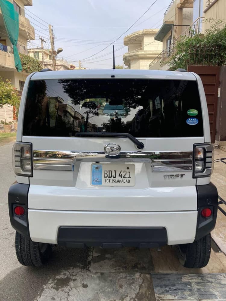 Car main