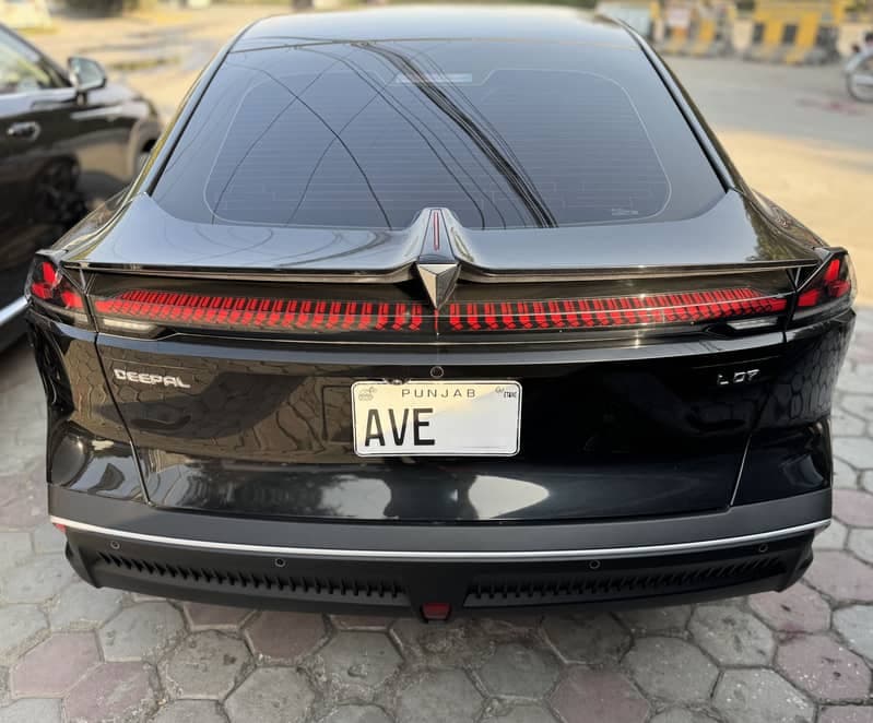 Gallery main
