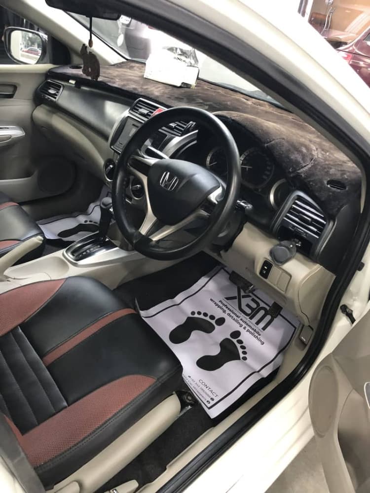 Car main