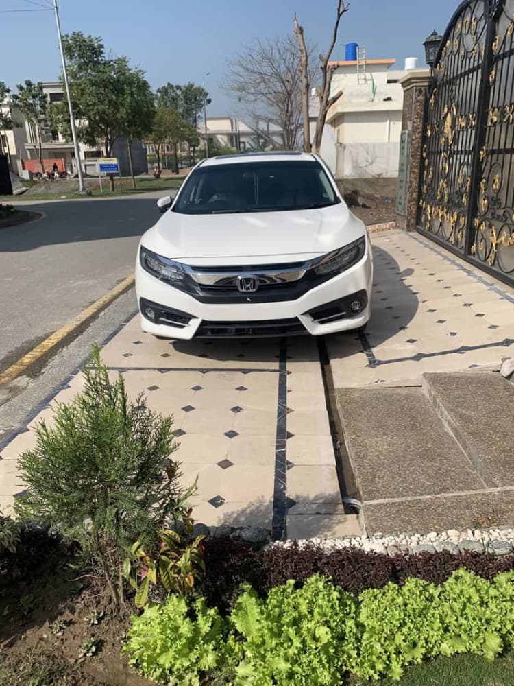 Car main