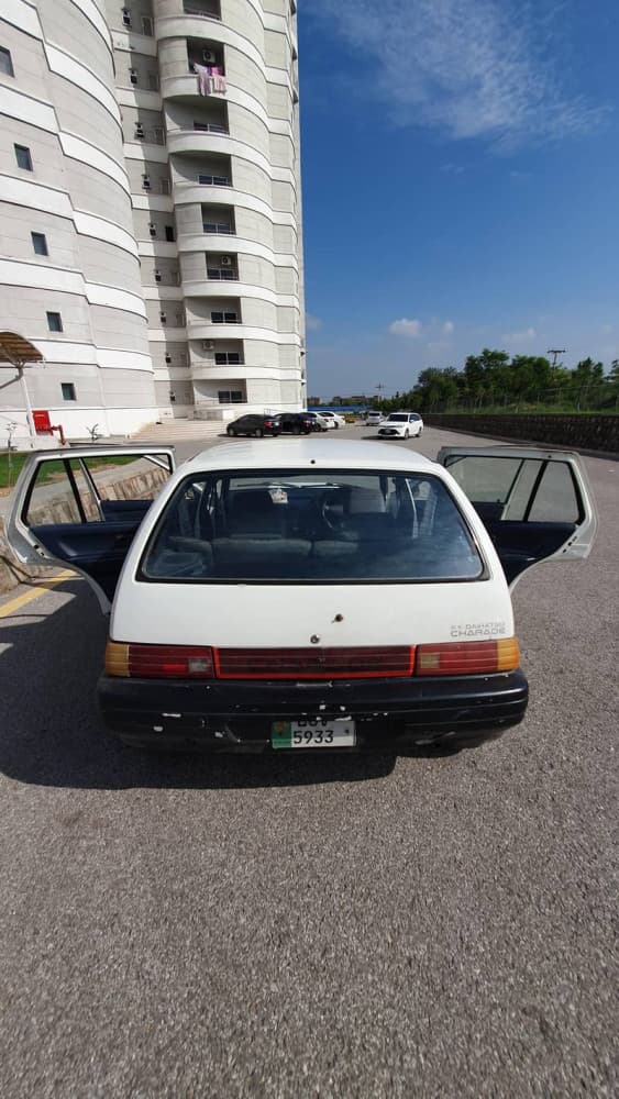 Gallery main