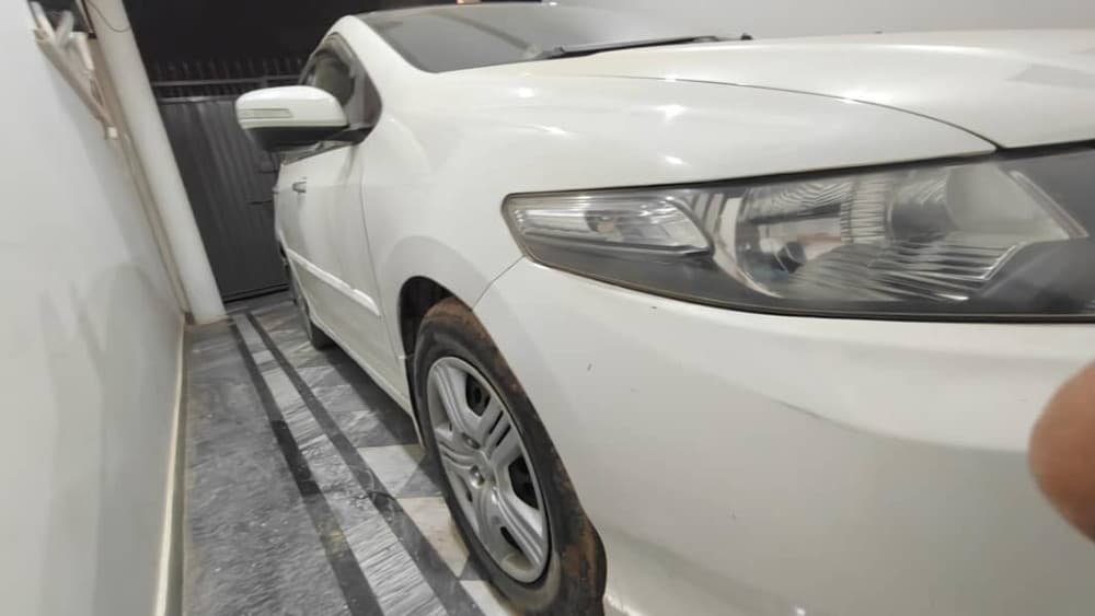 Car main