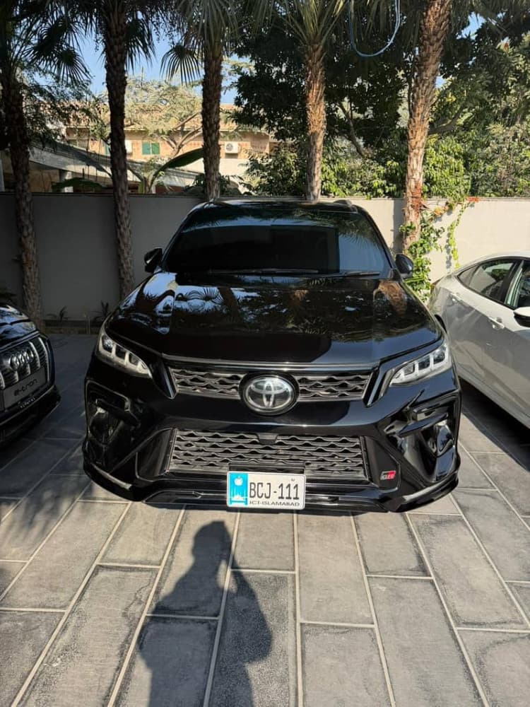 Car main