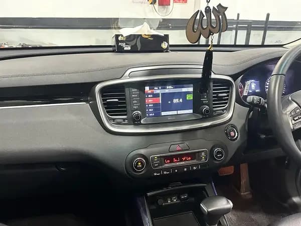 Car main
