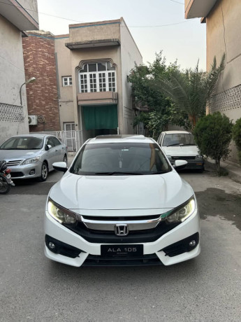 honda-civic-2018-ug-big-3