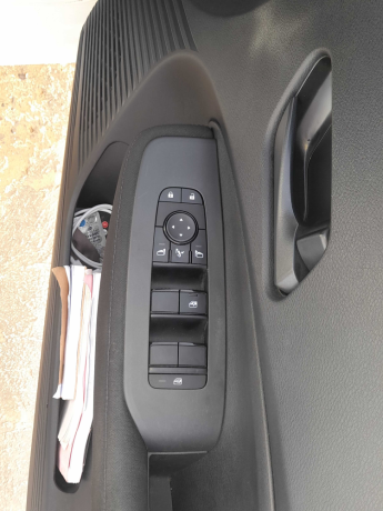 nissan-note-epower-hybrid-big-2