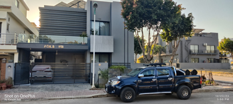 toyota-hilux-invincible-vigo-big-3