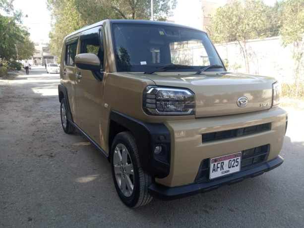 daihatsu-taft-big-0