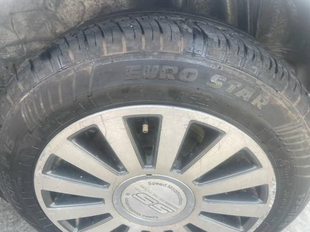toyota-aqua-201216-geniun-condition-big-11