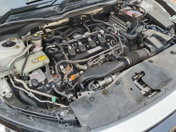 honda-civic-rs-2021-big-5
