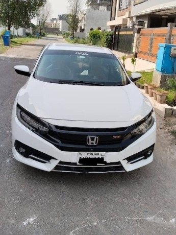 honda-civic-rs-2021-big-1