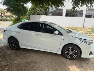 toyota-altis-grande-2021-black-interior-total-original-paint-1st-owner