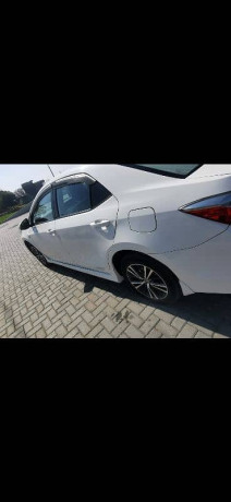 toyota-corolla-altis-2021-big-1