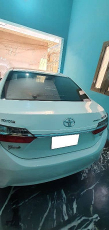 toyota-altis-grande-2017-new-shape-big-11