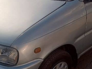 daihatsu-cuore-2005