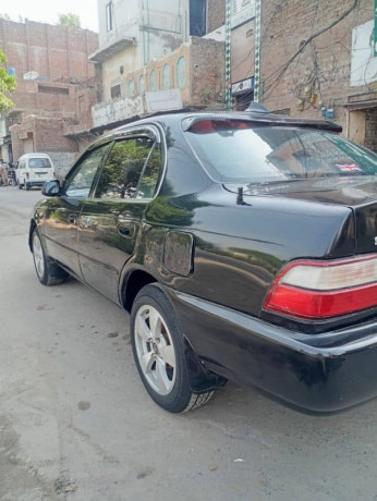 toyota-corolla-xe-1995-big-7